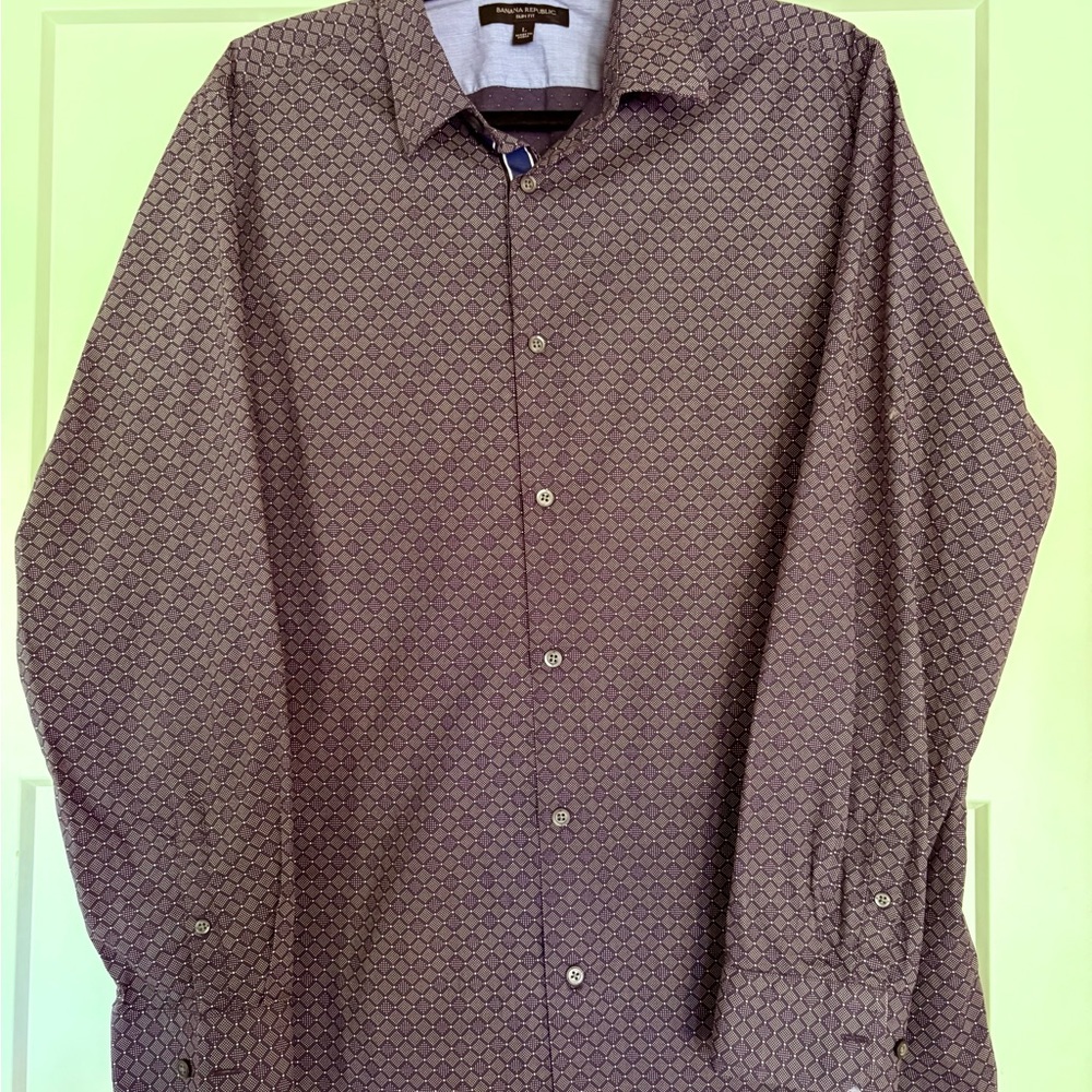Banana Republic Geometric Purple Button-Down Shirt